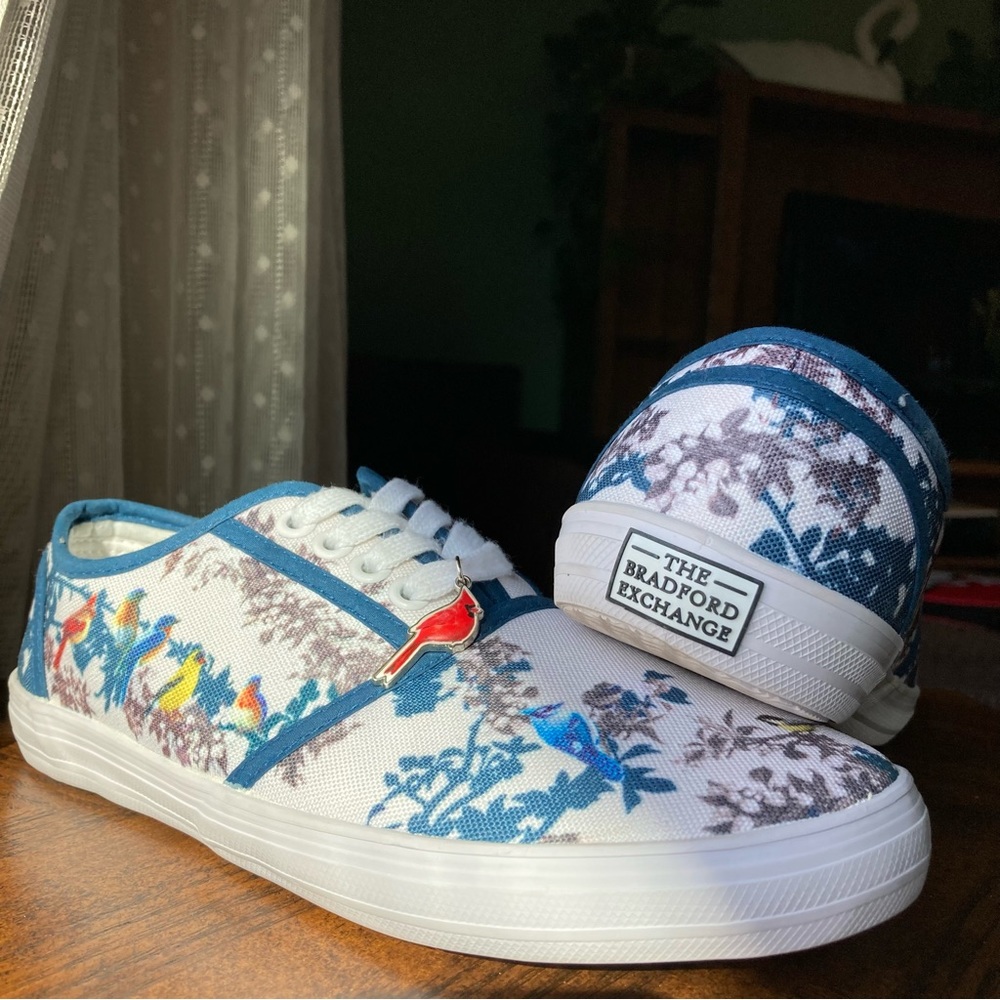 The Bradford Exchange Song’s of Spring Women’s shoes